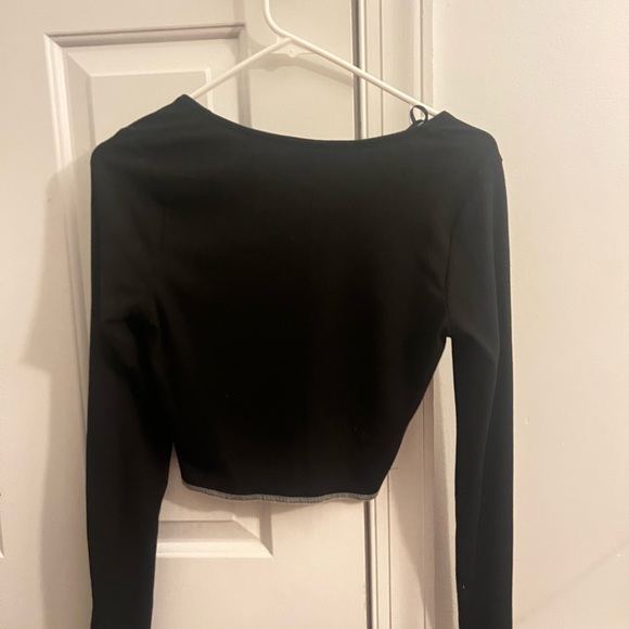 Black Crop Top - Picture 4 of 4